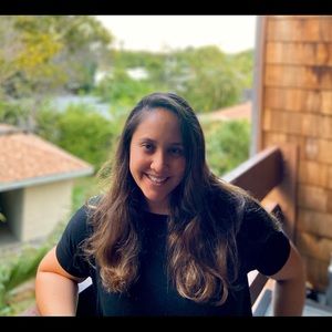 Meet your Posher, Brittney